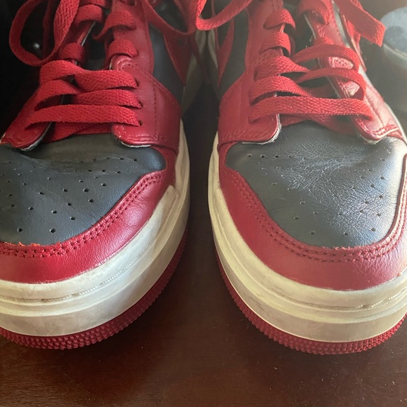 Nike Air Jordan 1 Elevate Low Dark Grey/Varsity Red UNLV Theme Sneakers Size 7 - Picture 4 of 13